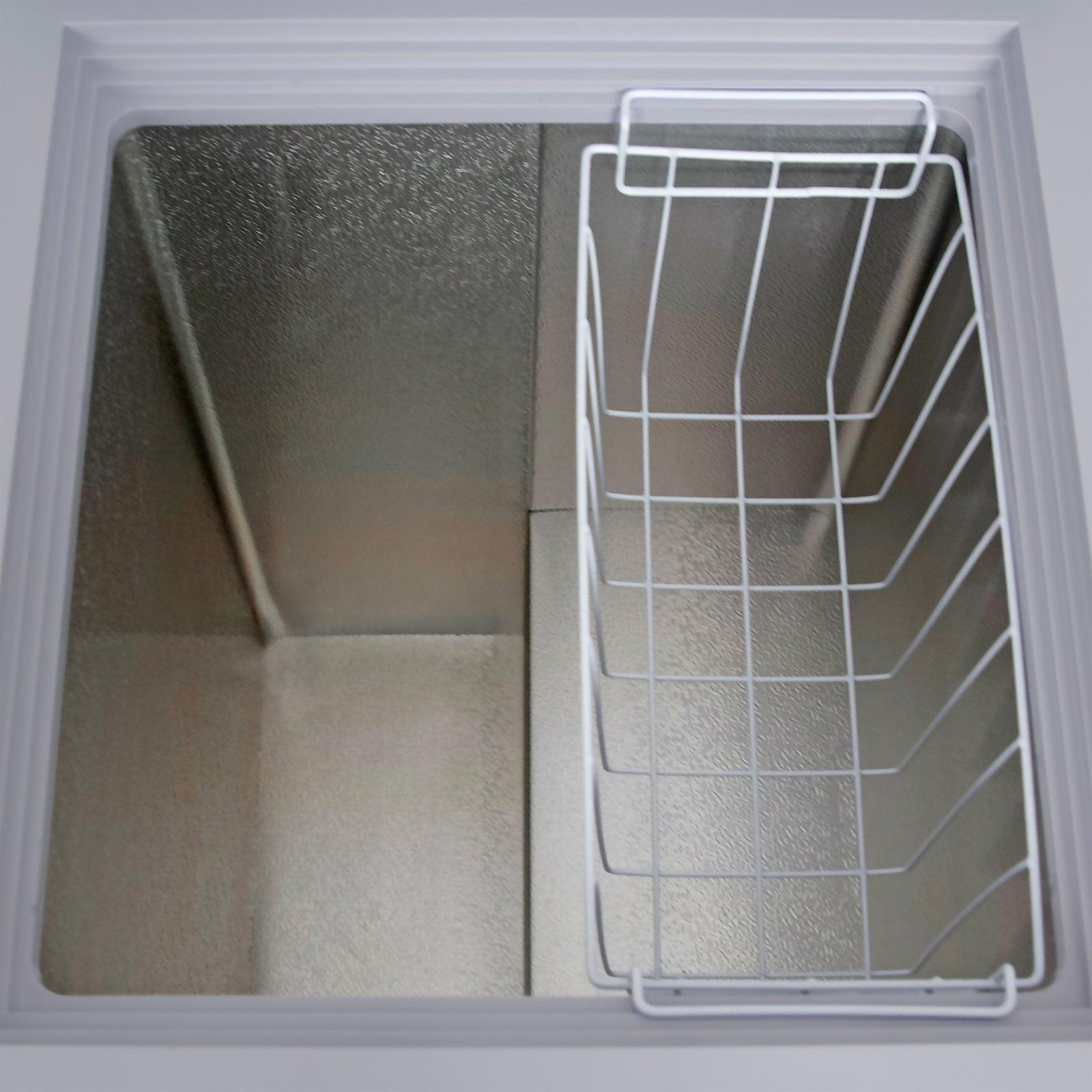 Avanti CF35F2G Avanti Garagenfertige Gefriertruhe – Platin / 3,5 Kubikfuß