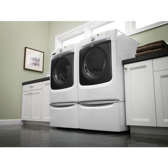 Amana XHPC155XW Wäschesockel mit Chromgriff und Aufbewahrungsschublade, 15,5 Zoll, Weiß