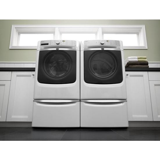Amana XHPC155XW Wäschesockel mit Chromgriff und Aufbewahrungsschublade, 15,5 Zoll, Weiß