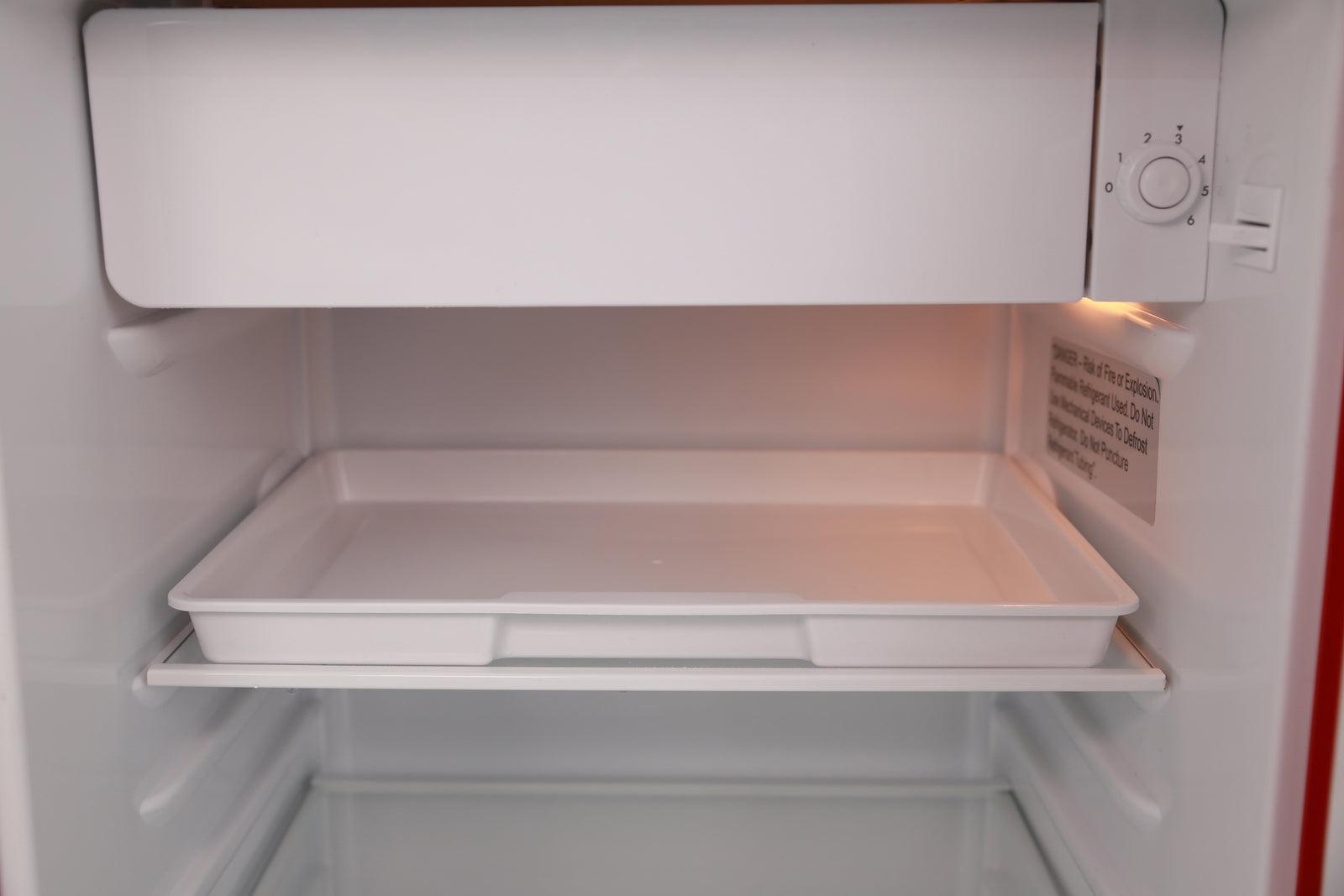 Avanti RMRS31X6BLIS 3,1 Kubikfuß Retro-Kompaktkühlschrank