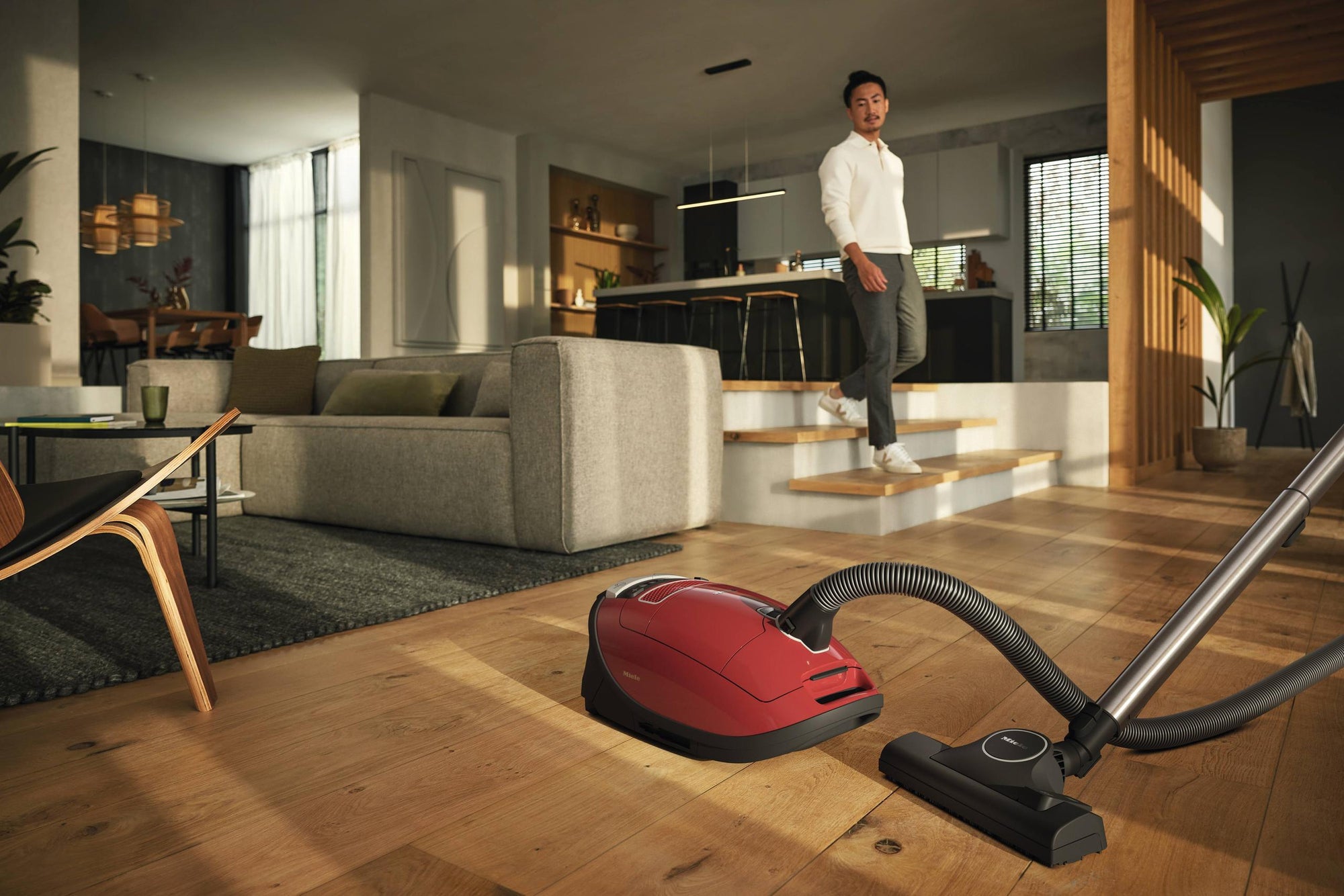 Miele COMPLETE C3 HOMECARE POWERLINE SGFE0 MANGO ROT Complete C3 Homecare Powerline - Sgfe0 - Bodenstaubsauger mit umfangreichem Zubehör für nahezu jede Reinigungsherausforderung.