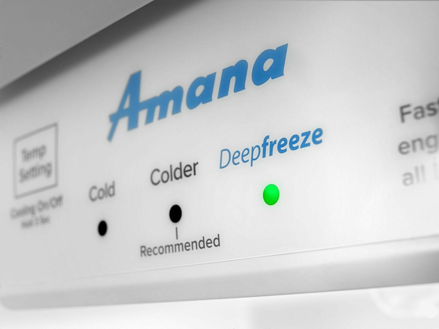 Amana AZF33X16DW Gefrierschrank mit energiesparender Isolierung, 16 Kubikfuß, Weiß